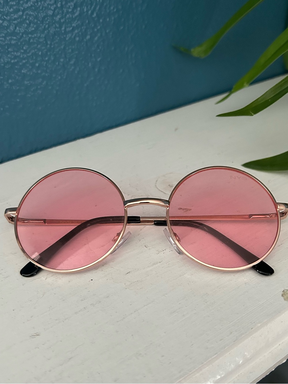 Pink Round Sunglasses with Gold Frames - Picture 4 of 7